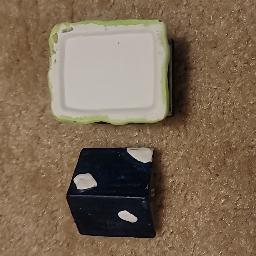Vintage Porcelain Trinket Box House - Picture 7 of 7